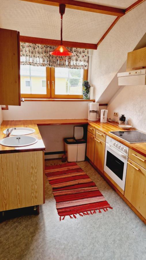 Gasthof Dorfschenke Stall Buitenkant foto